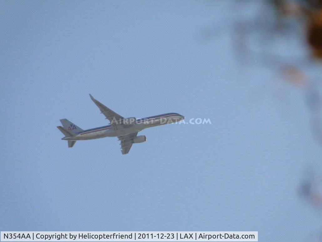 N354AA, 1988 Boeing 767-323 C/N 24035, On 12 - 13 mile final for runway 25