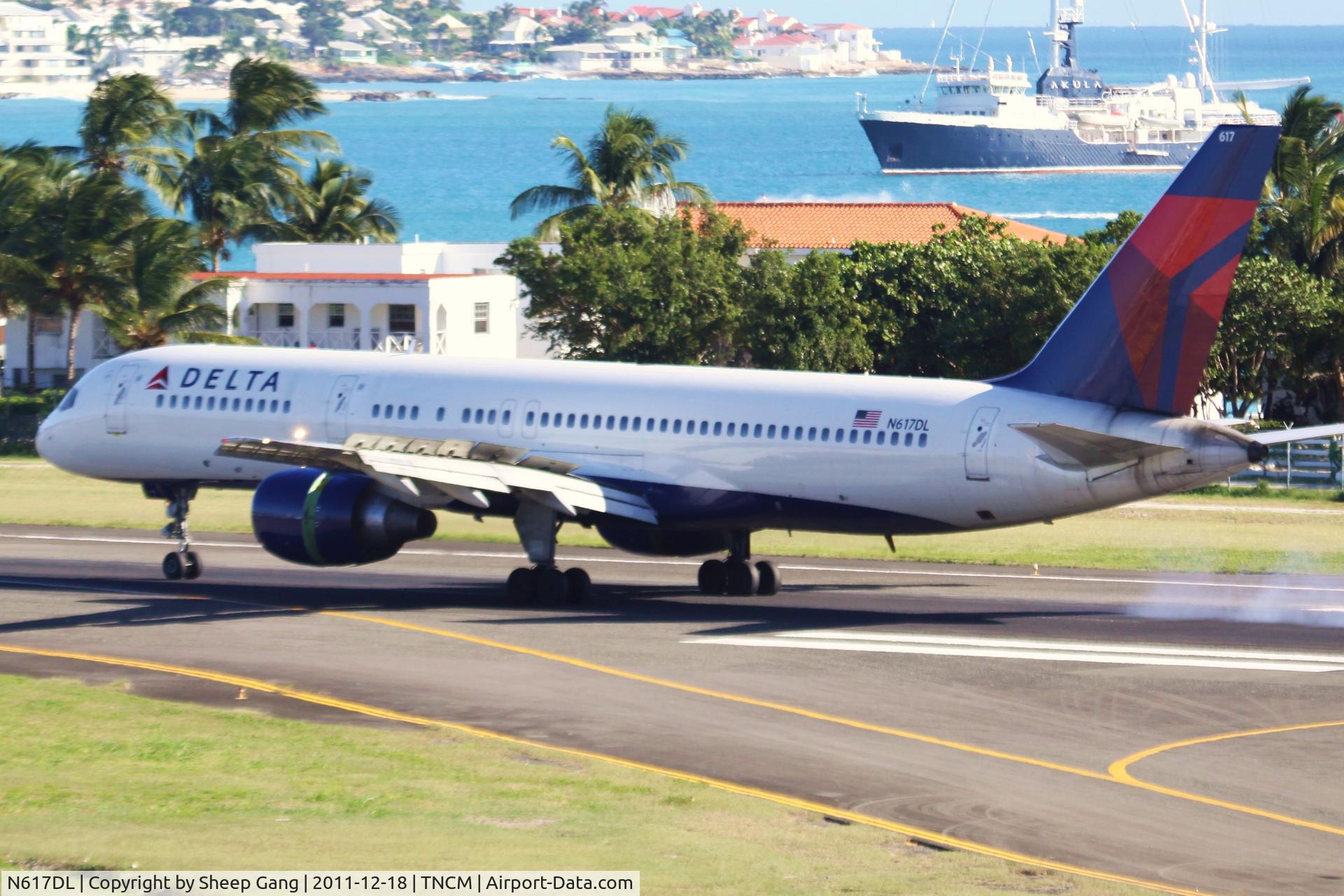 N617DL, 1986 Boeing 757-232 C/N 22907, N617DL