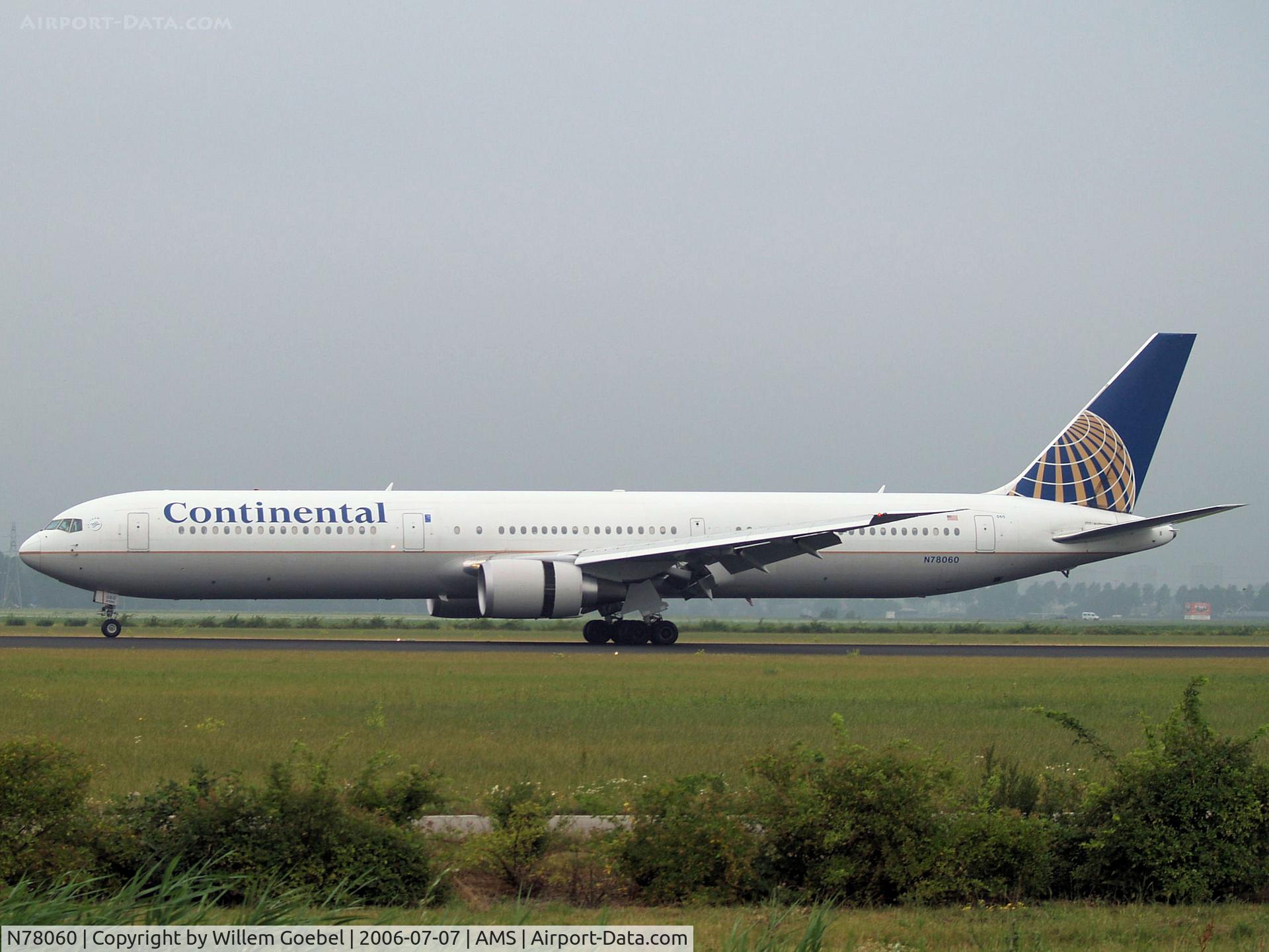 N78060, 2002 Boeing 767-424/ER C/N 29455, Landing on runway R18 of Amsterdam Airport