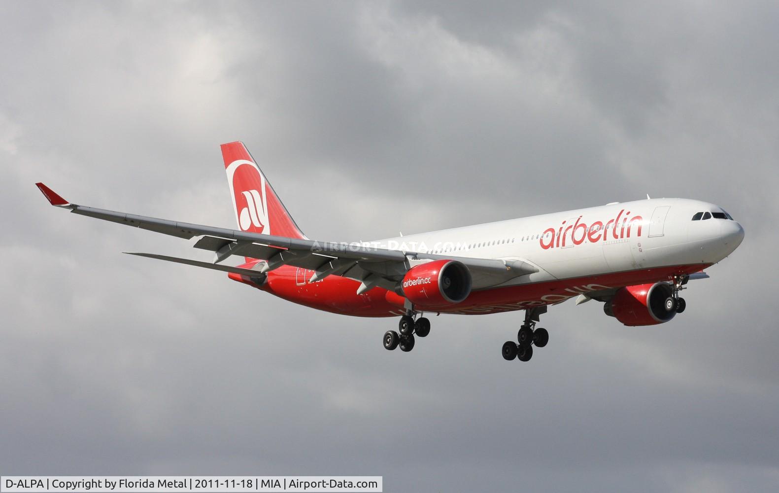D-ALPA, 2001 Airbus A330-223 C/N 403, Air Berlin A330