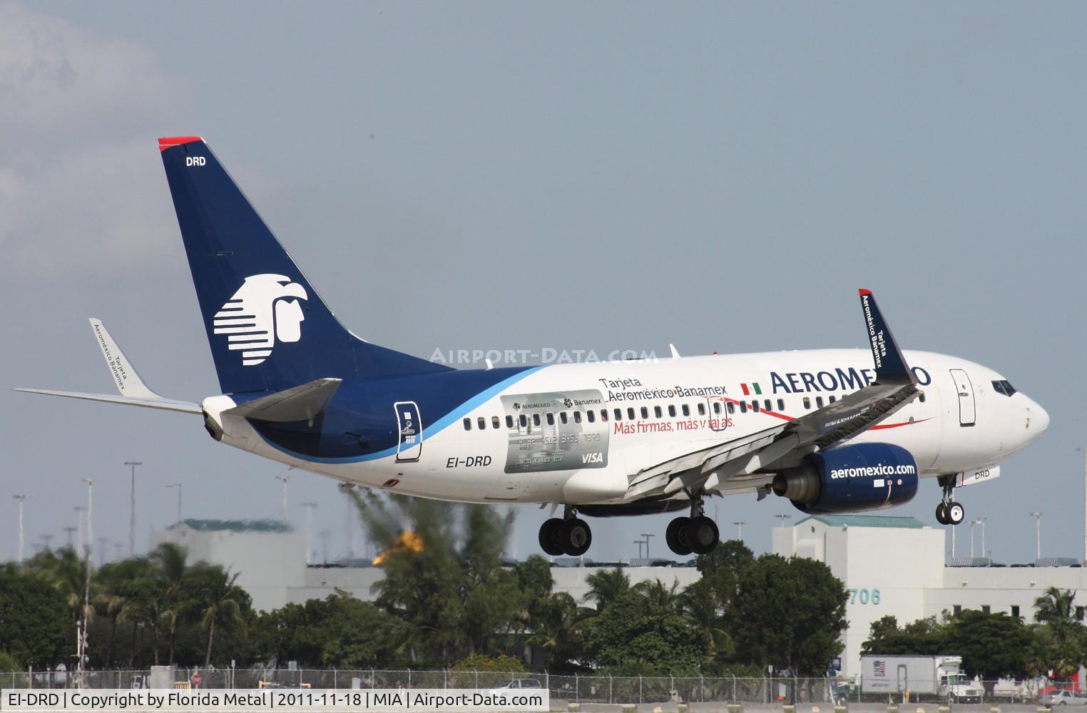 EI-DRD, 2006 Boeing 737-752 C/N 35117, Aeromexico Visa ad - El Dorado location