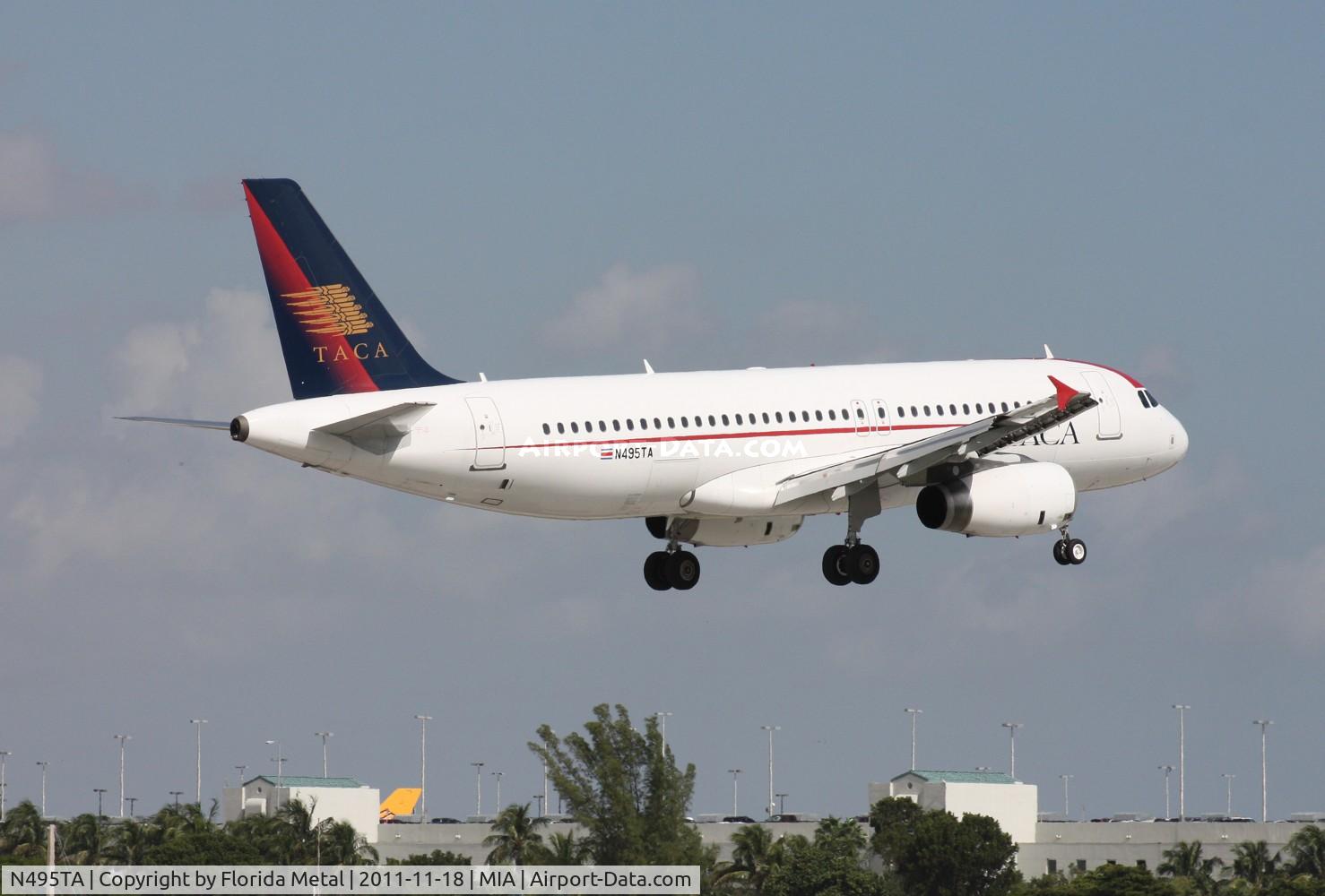N495TA, 2007 Airbus A320-233 C/N 3103, Taca A320 landing Runway 9
