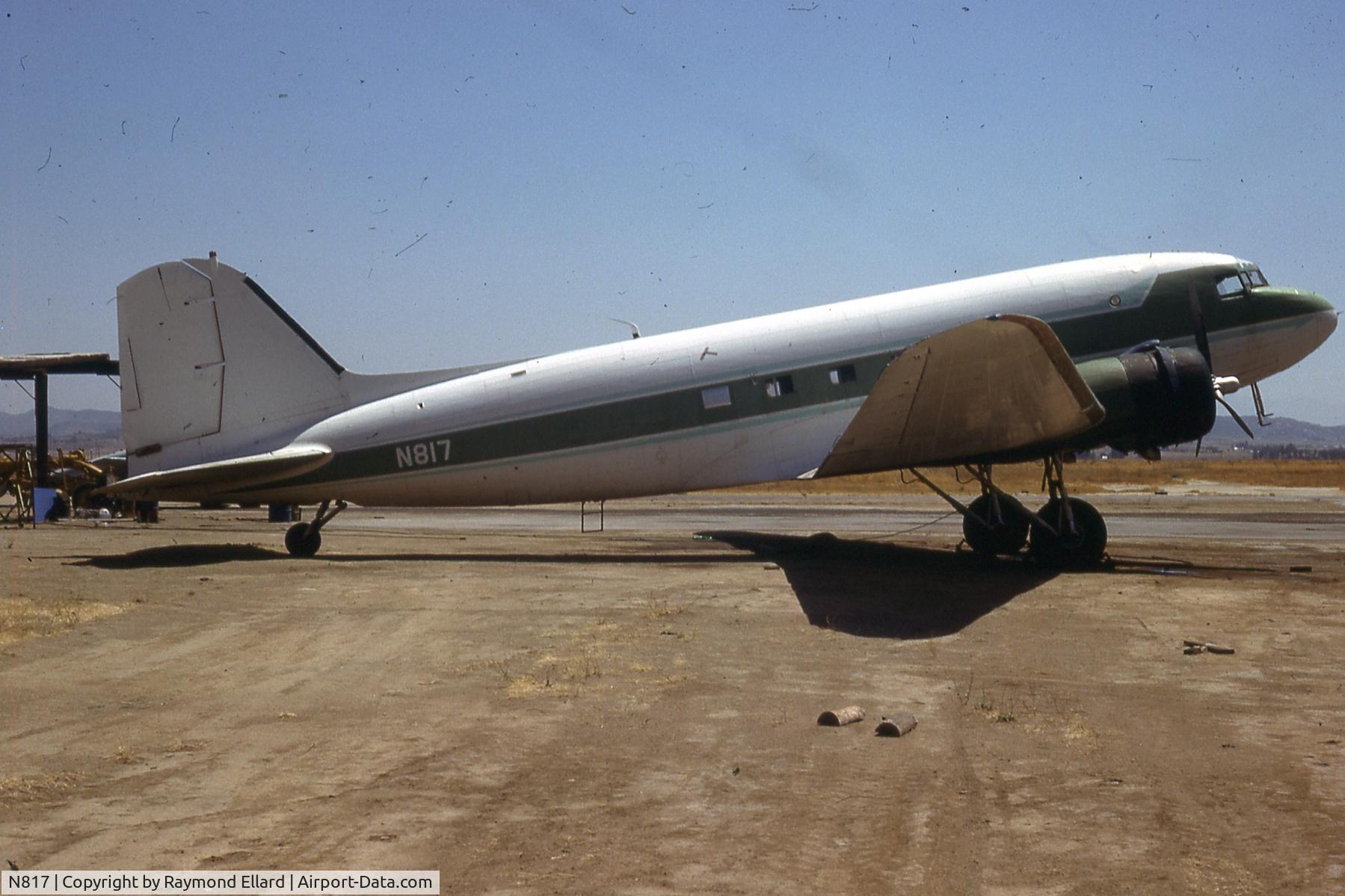 N817, 1939 Douglas DC-3-276 C/N 2121, DC3 used for parachute club Taken at Perris Valley Airport, California in 1979