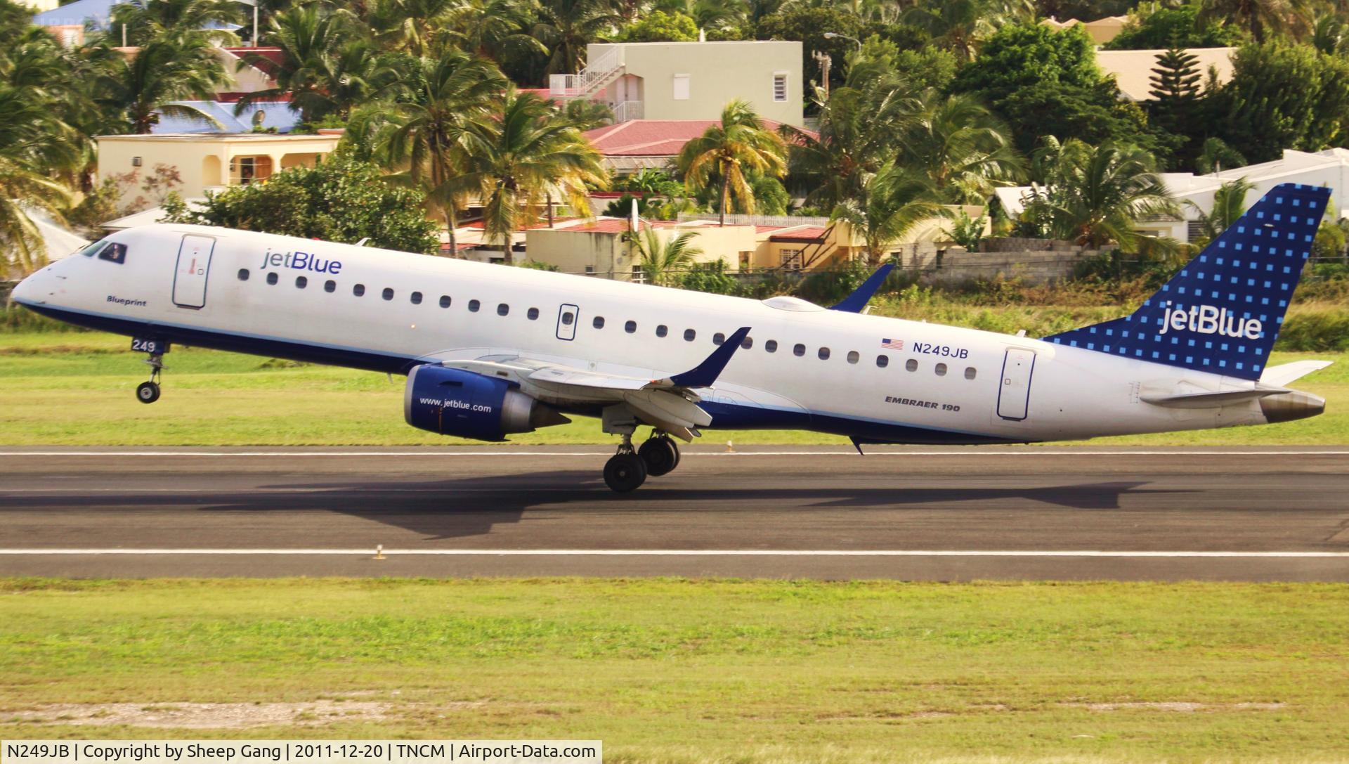 N249JB, 2006 Embraer 190AR (ERJ-190-100IGW) C/N 19000045, N249JB