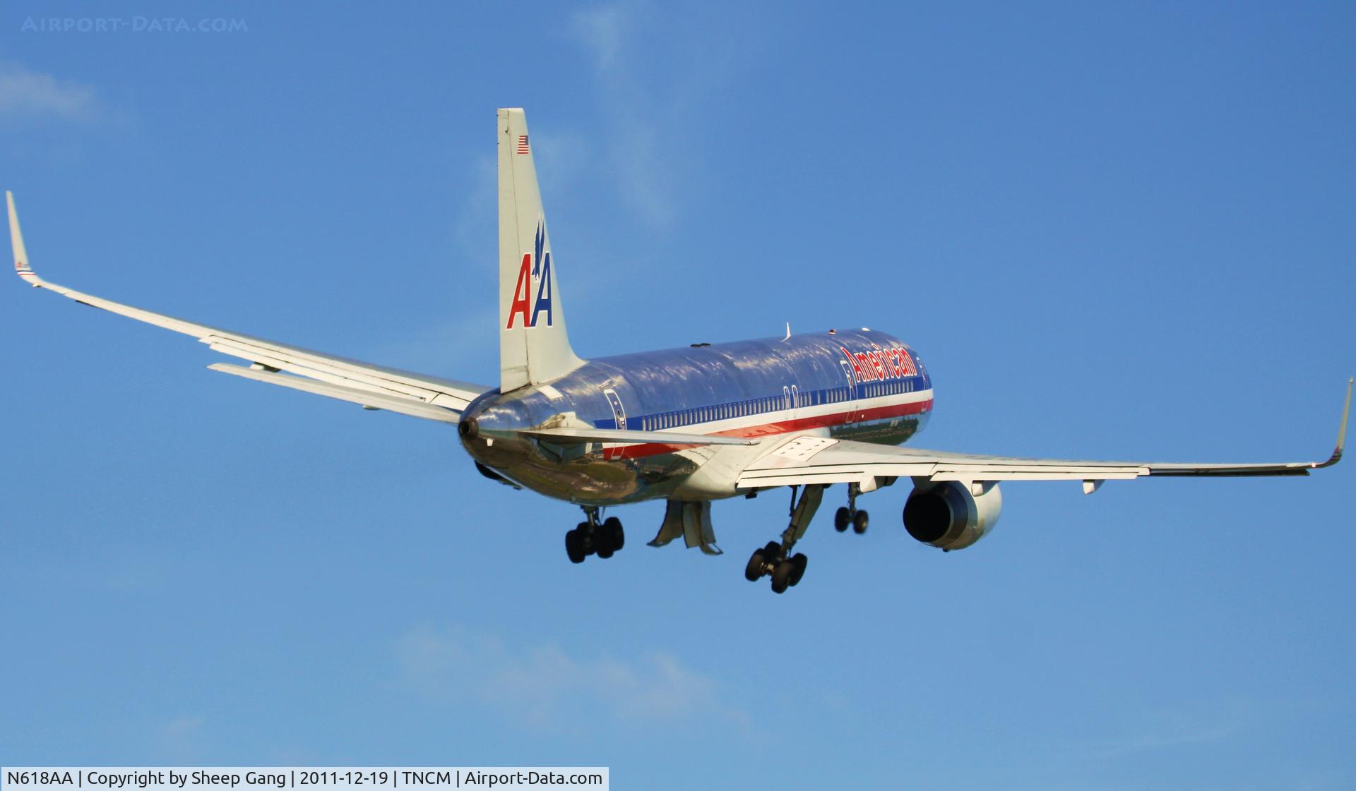 N618AA, 1989 Boeing 757-223 C/N 24526, N618AA