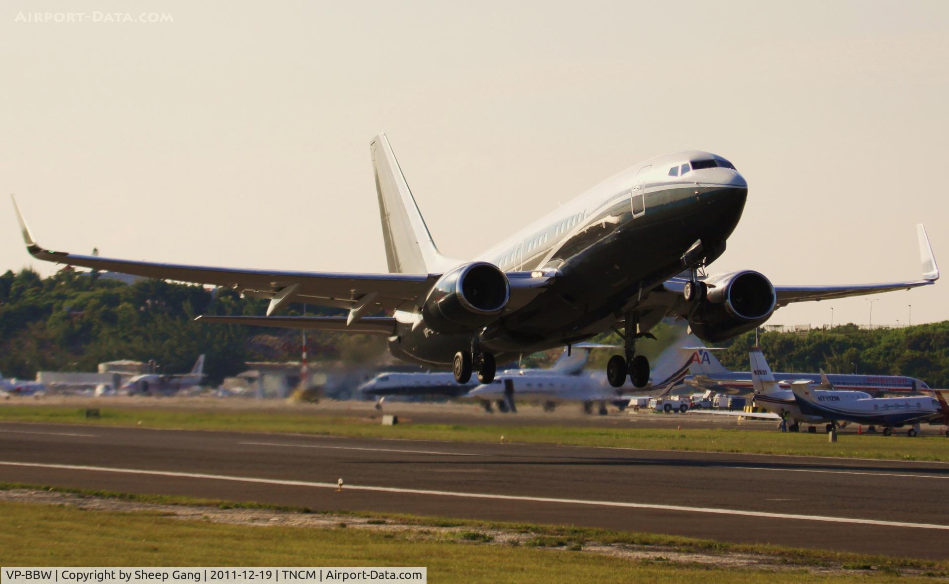 VP-BBW, 1999 Boeing 737-7BJ C/N 30076, VP-BBW