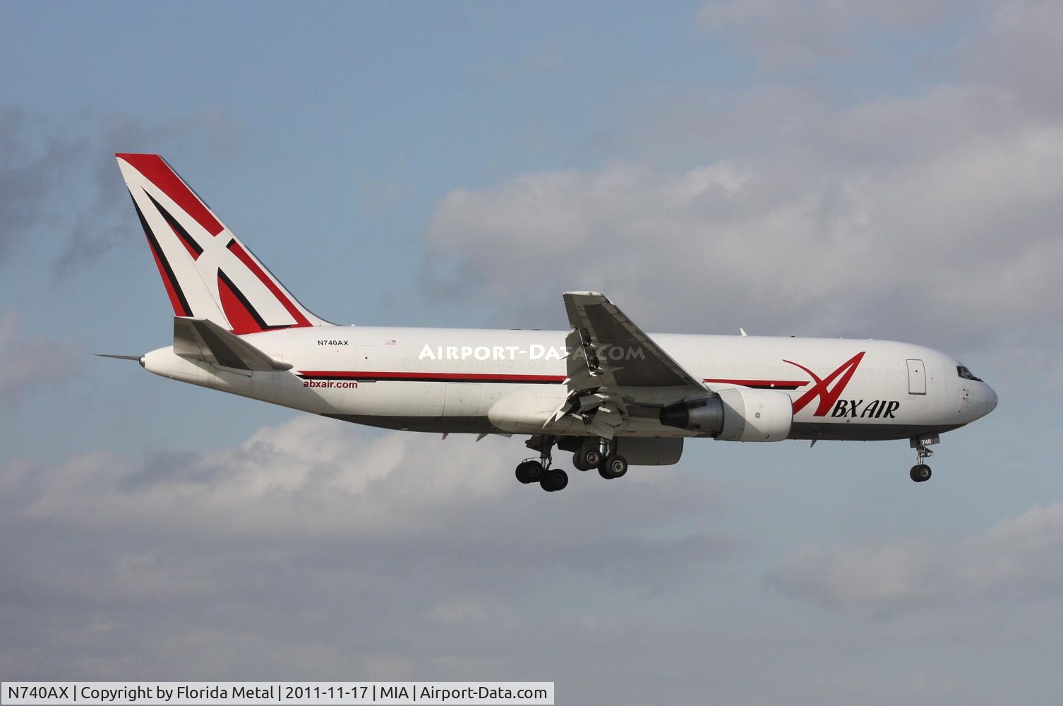 N740AX, 1983 Boeing 767-232 C/N 22213, ABX 767 returning in front of El Dorado