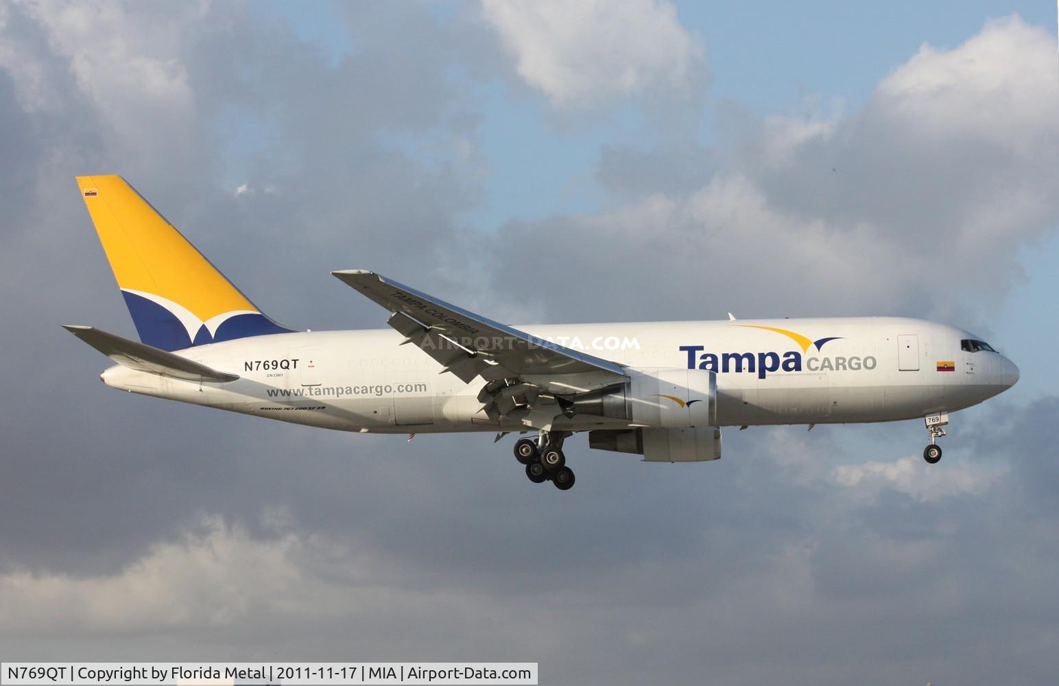 N769QT, 1987 Boeing 767-241 C/N 23801, Tampa Colombia landing in front of El Dorado