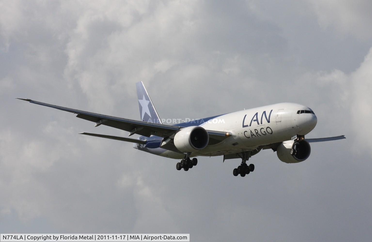 N774LA, 2009 Boeing 777-F6N C/N 37710, LAN Colombia Cargo 777