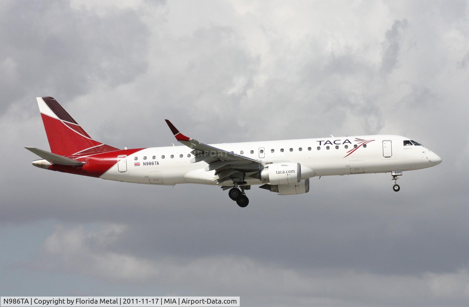 N986TA, Embraer ERJ-190-100 IGW 190AR C/N 19000360, Taca E190