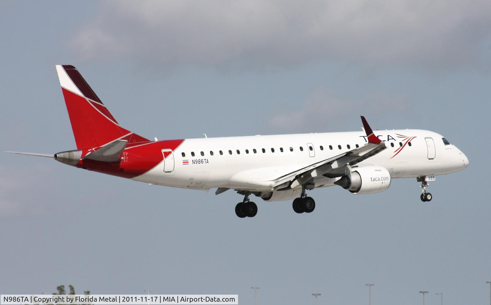 N986TA, Embraer ERJ-190-100 IGW 190AR C/N 19000360, Taca E190
