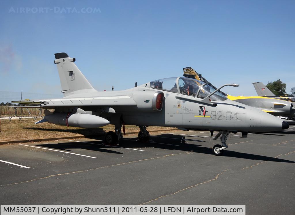 MM55037, AMX International AMX-T C/N IT012, Used as a static aircraft during Rochefort Open Day 2011