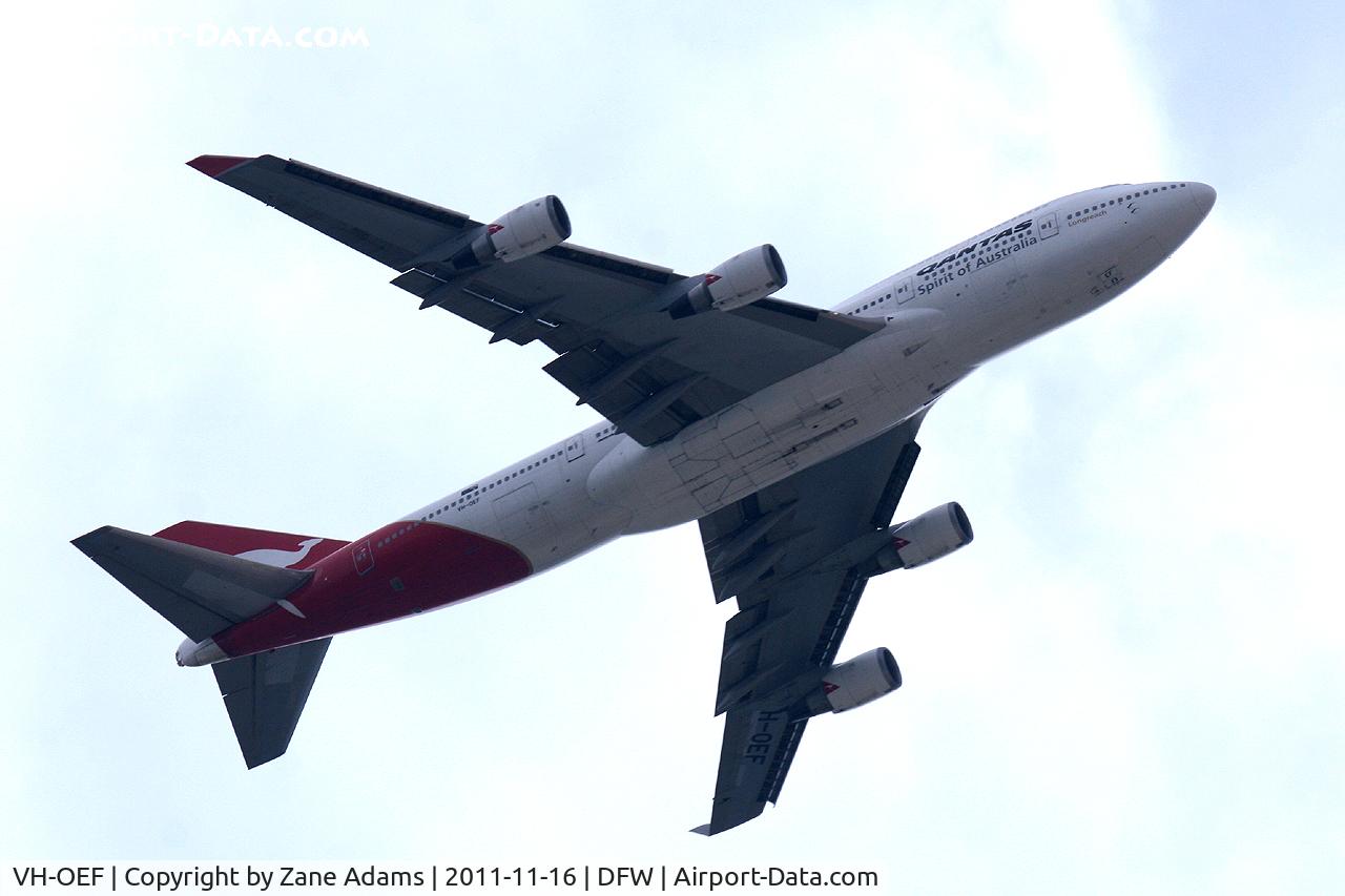 VH-OEF, 2002 Boeing 747-438/ER C/N 32910, Qantas on approach to DFW Airport.
