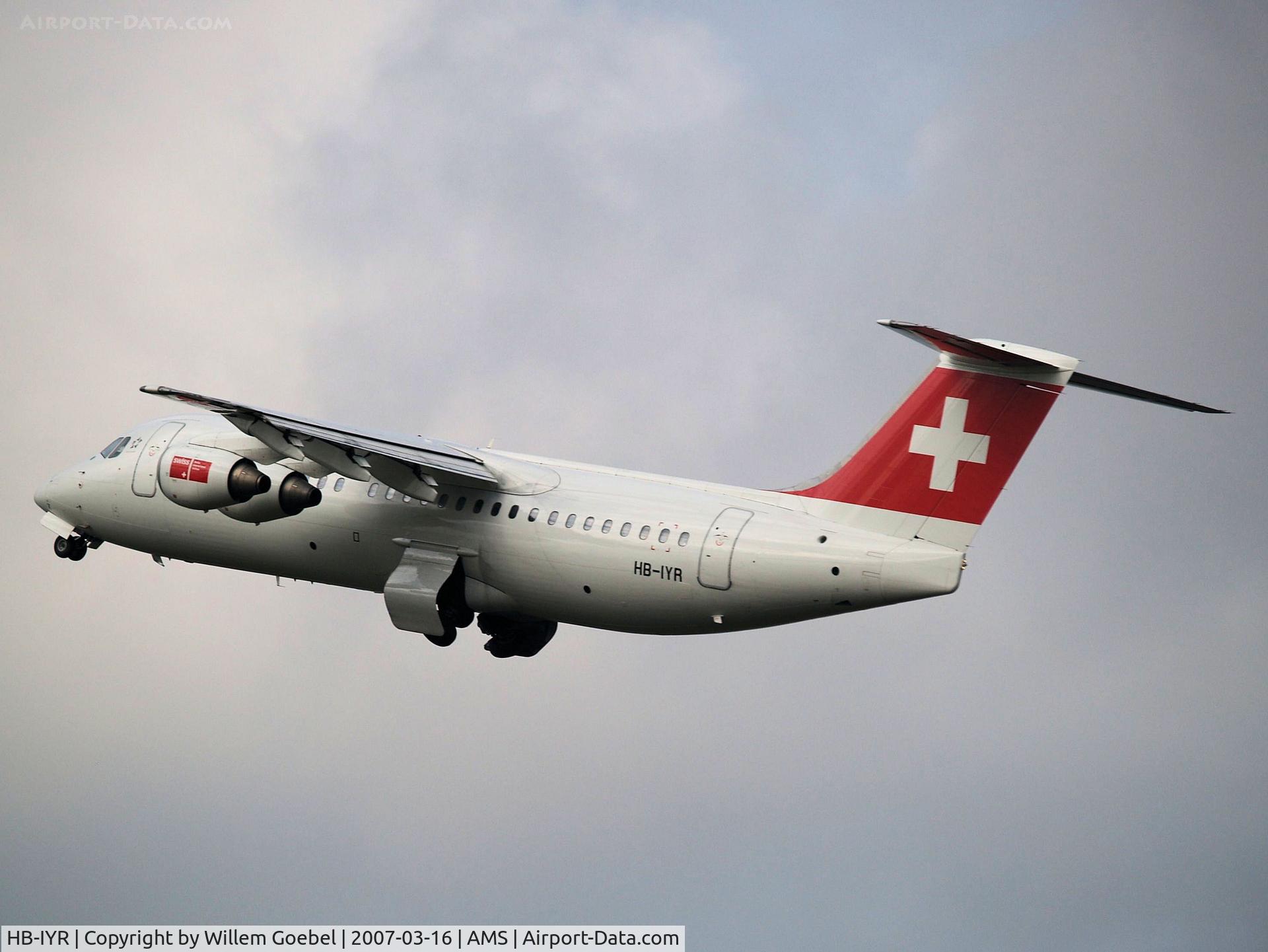 HB-IYR, 2001 British Aerospace Avro 146-RJ100 C/N E3382, Take off from Amsterdam Airport of runway 24