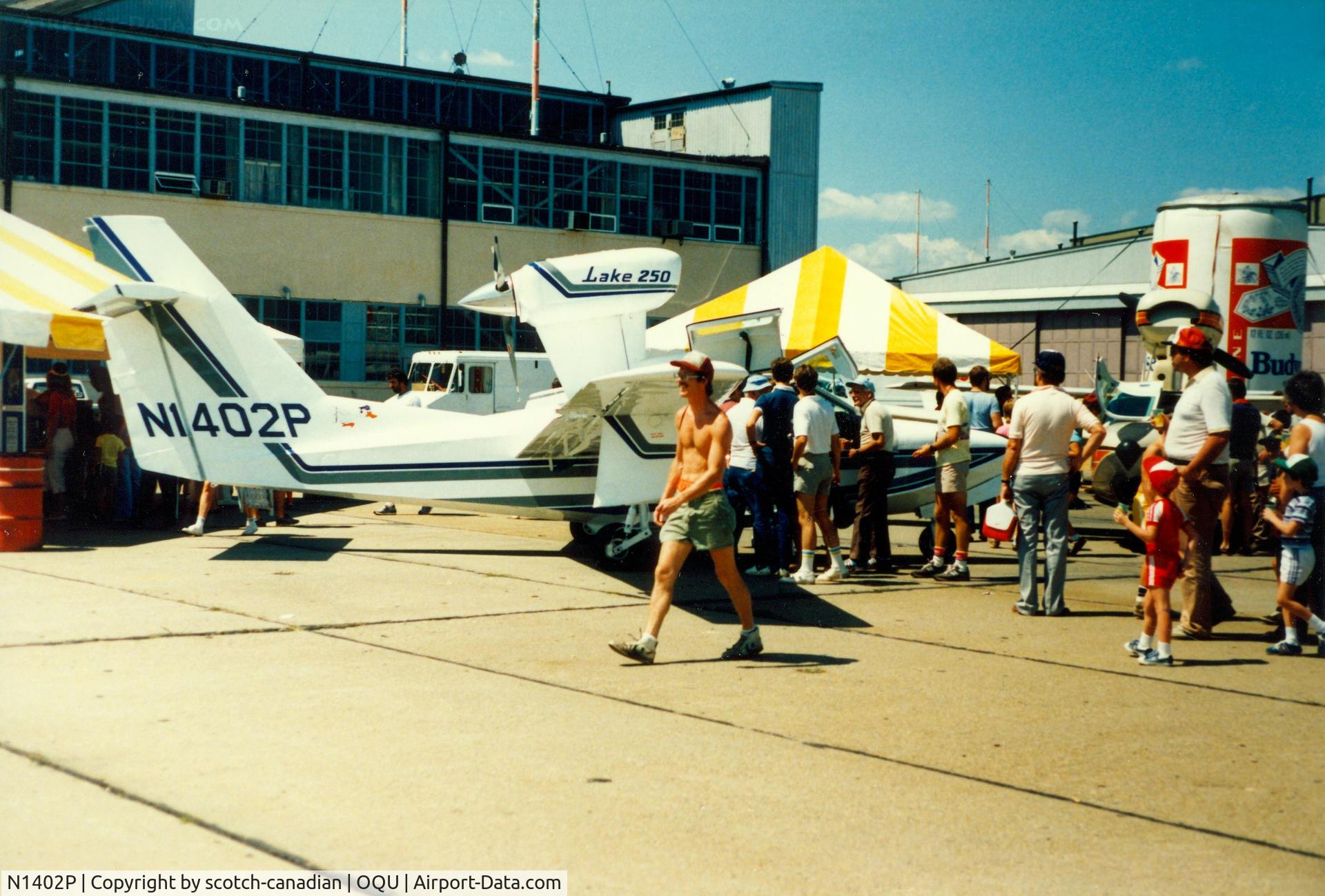 N1402P, 1985 Aerofab Inc LAKE LA-250 C/N 21, 1985 Aerofab Inc. Lake LA-250 N1042P at Quonset State Airport, North Kingstown, RI - circa 1980's