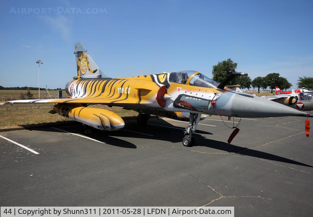 44, Dassault Mirage 2000-5F C/N 208, Used as a static aircraft during Rochefort Open Day 2011... Still in Tiger Meet 2011 c/s...