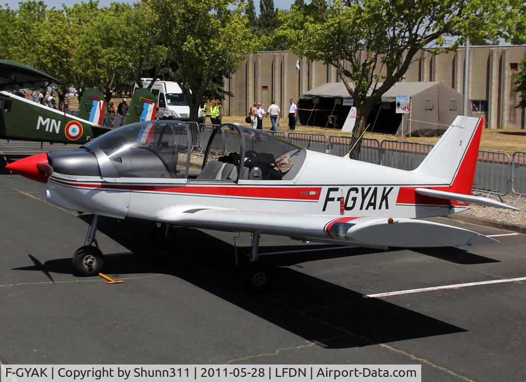 F-GYAK, Robin R-2120 U C/N 377, Used as a static aircraft during Rochefort Open Day 2011...