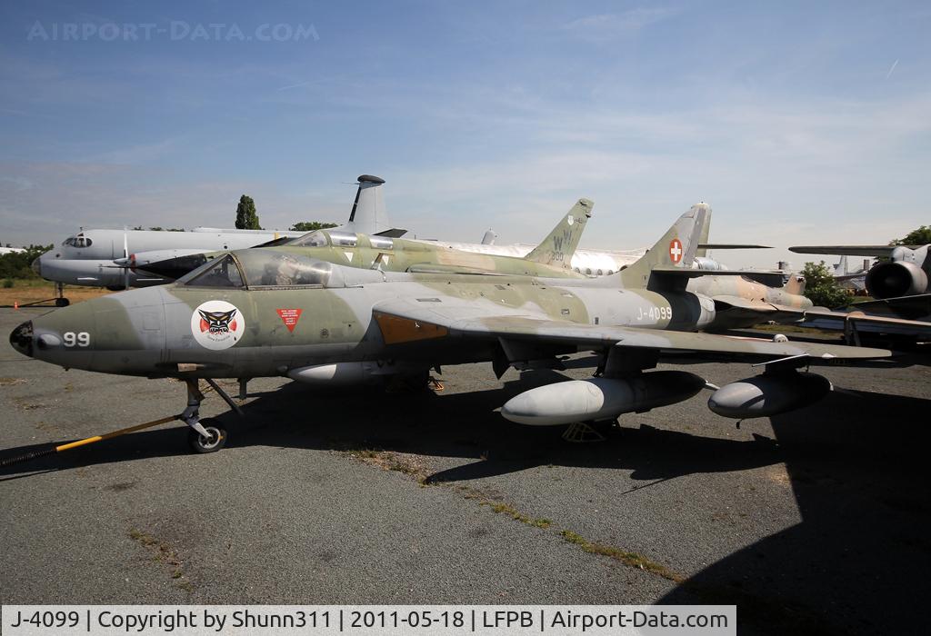 J-4099, 1959 Hawker Hunter F.58 C/N 41H-697466, Stored at Dugny area...