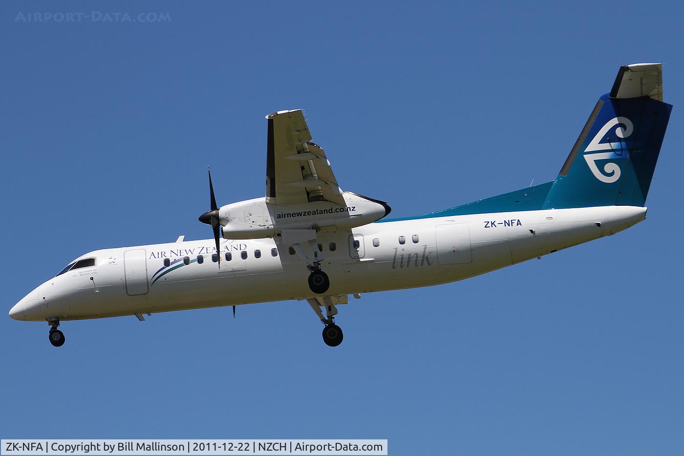ZK-NFA, 2008 De Havilland Canada DHC-8-311 Dash 8 C/N 659, finals to 02