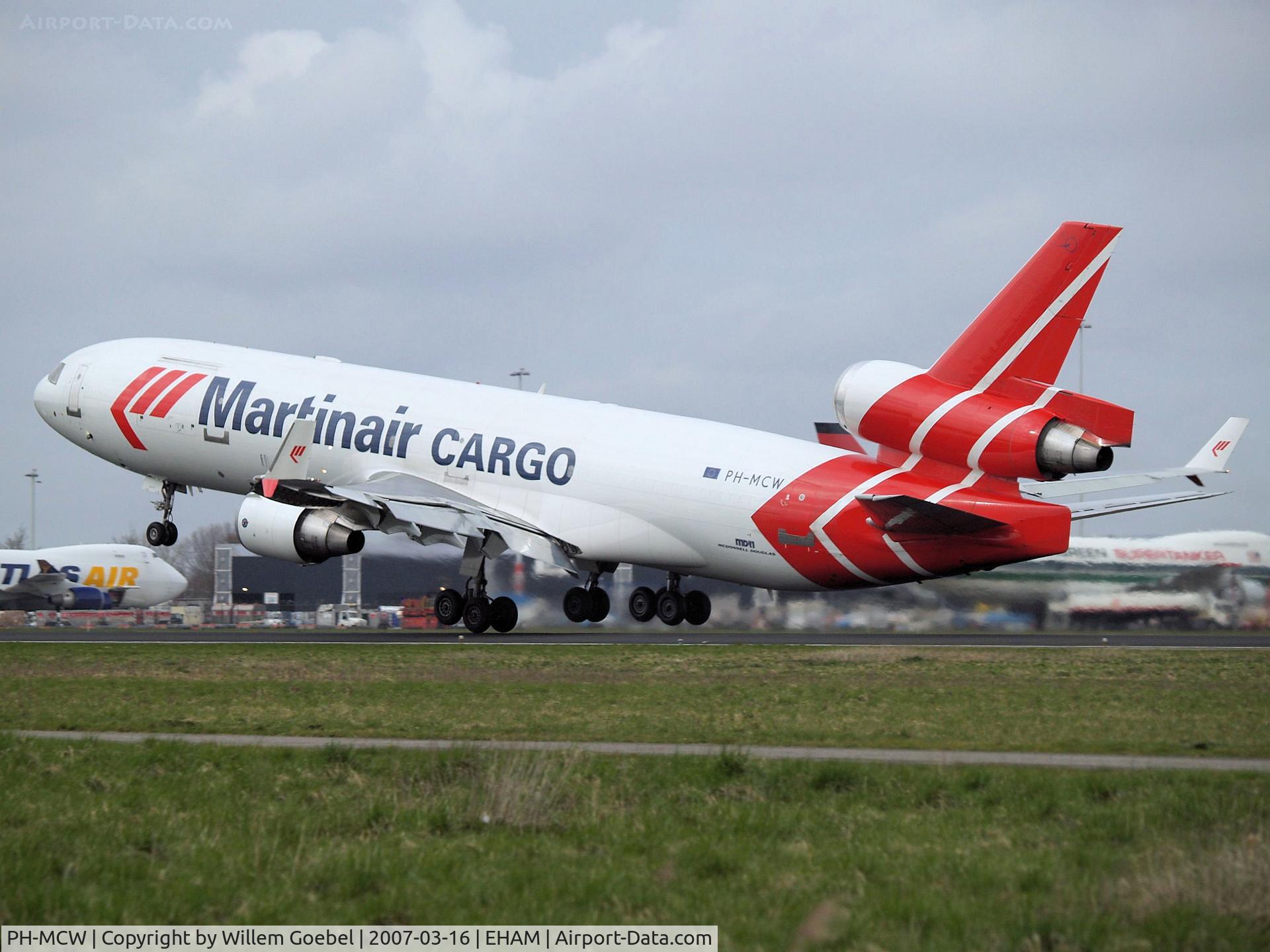 PH-MCW, 1998 McDonnell Douglas MD-11F C/N 48788, Take off from Amsterdam Airport of runway 24
