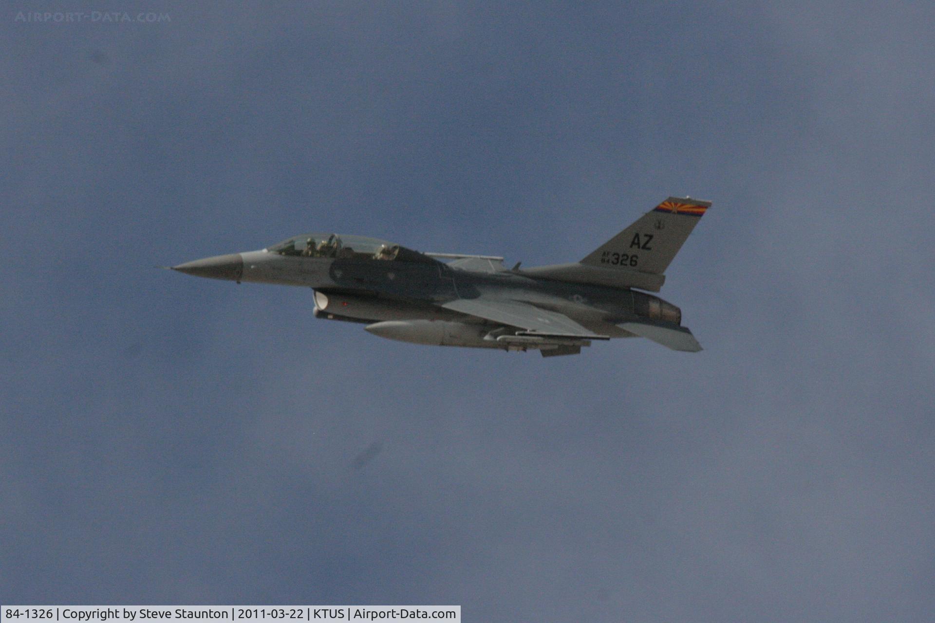 84-1326, 1984 General Dynamics F-16D Fighting Falcon C/N 5D-20, Taken at Tucson International Airport, in March 2011 whilst on an Aeroprint Aviation tour