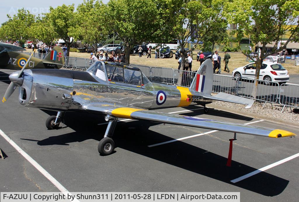 F-AZUU, 1952 De Havilland DHC-1 Chipmunk T.10 C/N C1/0736, Used as a static aircraft during Rochefort Open Day...