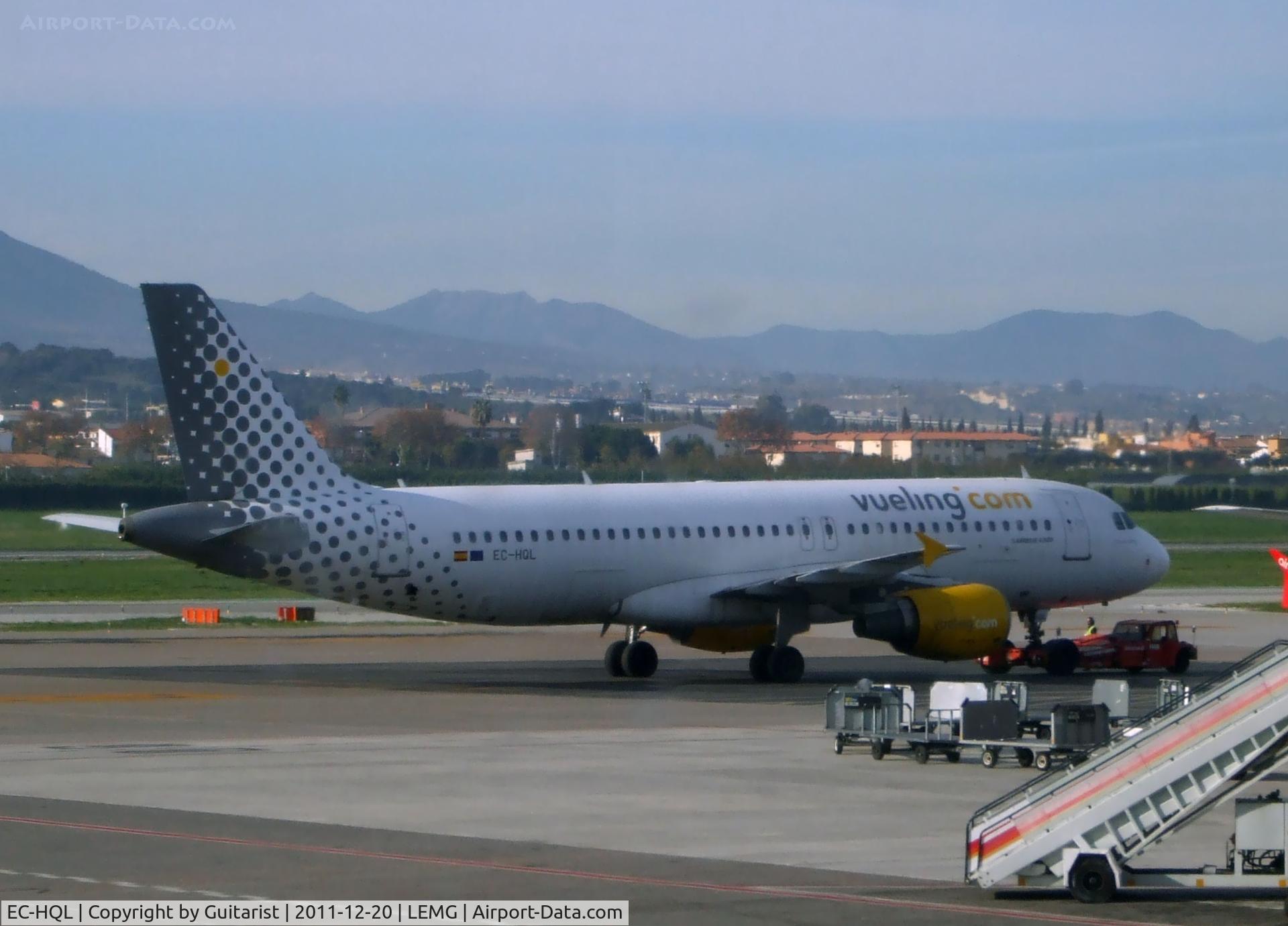 EC-HQL, 2001 Airbus A320-214 C/N 1461, You dont see one of these for ages, then 2 come along