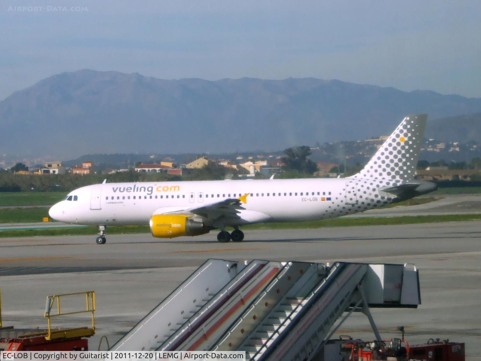 EC-LOB, 2011 Airbus A320-214 C/N 4849, Fuelled up and ready to go