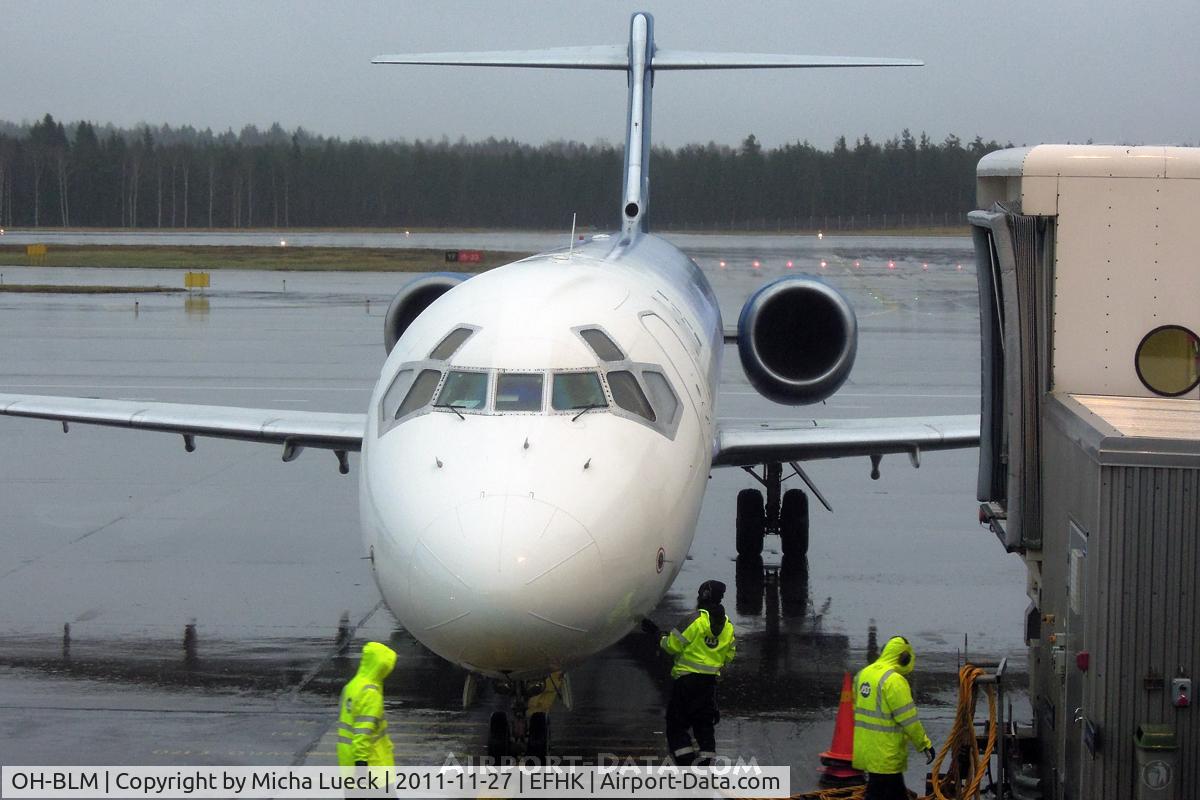 OH-BLM, 2001 Boeing 717-23S C/N 55066, Waiting for the flight to Oslo