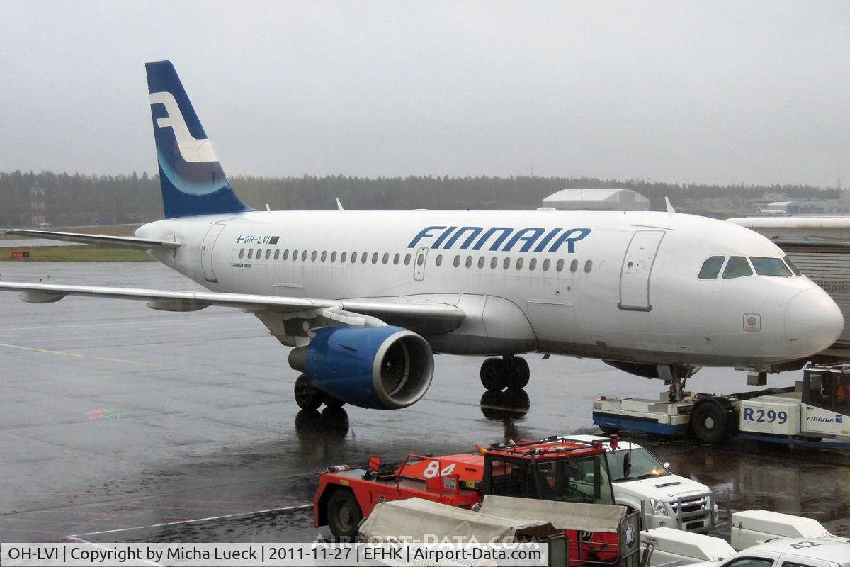 OH-LVI, 2000 Airbus A319-112 C/N 1364, At Helsinki