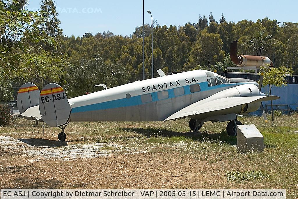 EC-ASJ, 1952 Beech C-45H Expeditor C/N AF-752, Spantax Beech 18