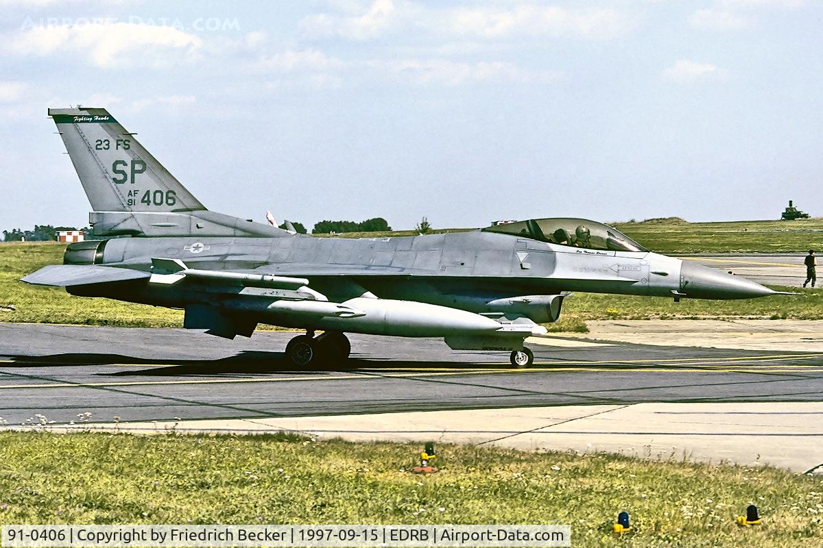 91-0406, 1991 General Dynamics F-16C Fighting Falcon C/N CC-104, taxying