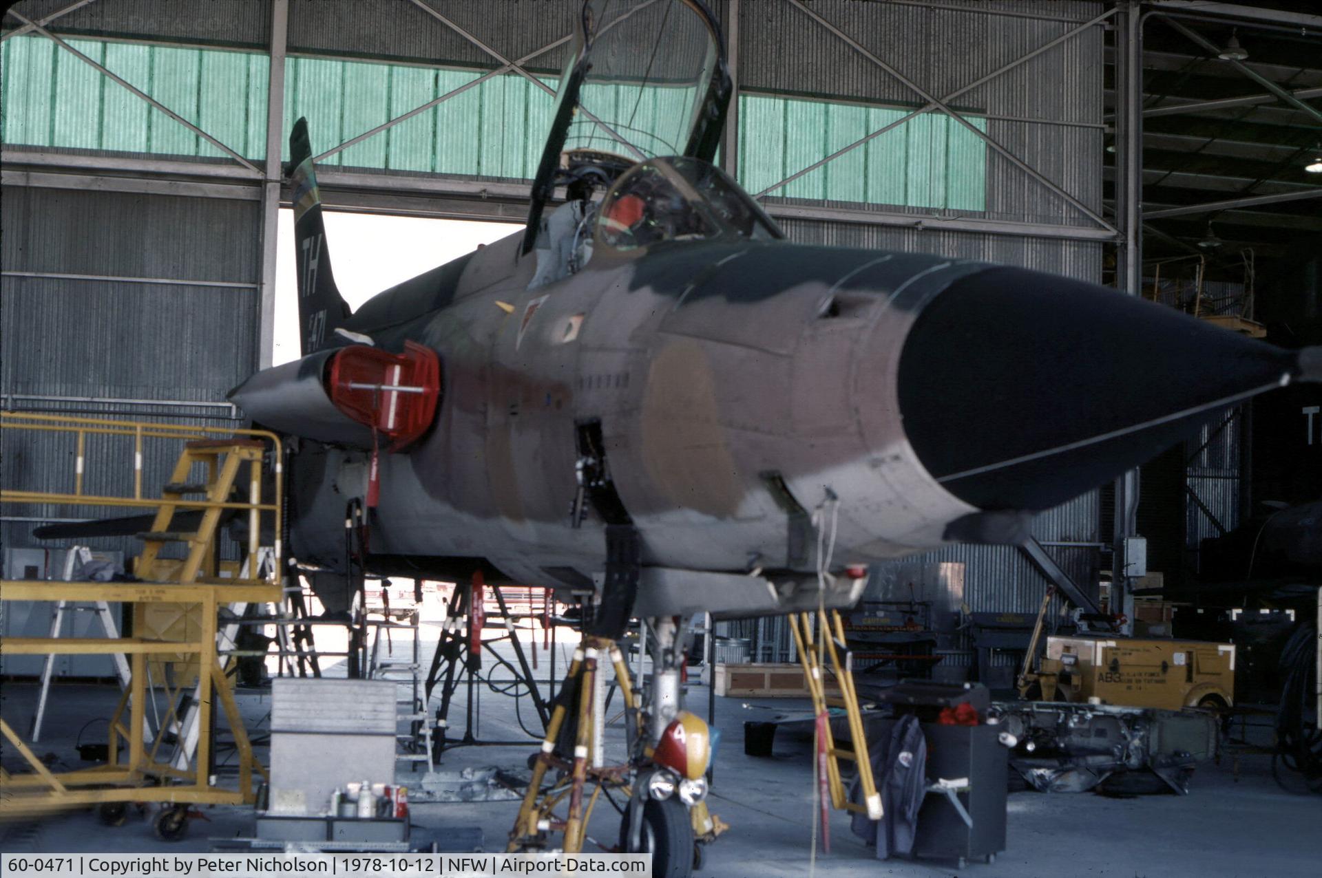 60-0471, 1960 Republic F-105D Thunderchief C/N D159, F-105D Thunderchief of the Commanding Officer 457th Tactical Fighter Squadron/301st Tactical Fighter Wing undergoing maintenance at Carswell AFB in October 1978.