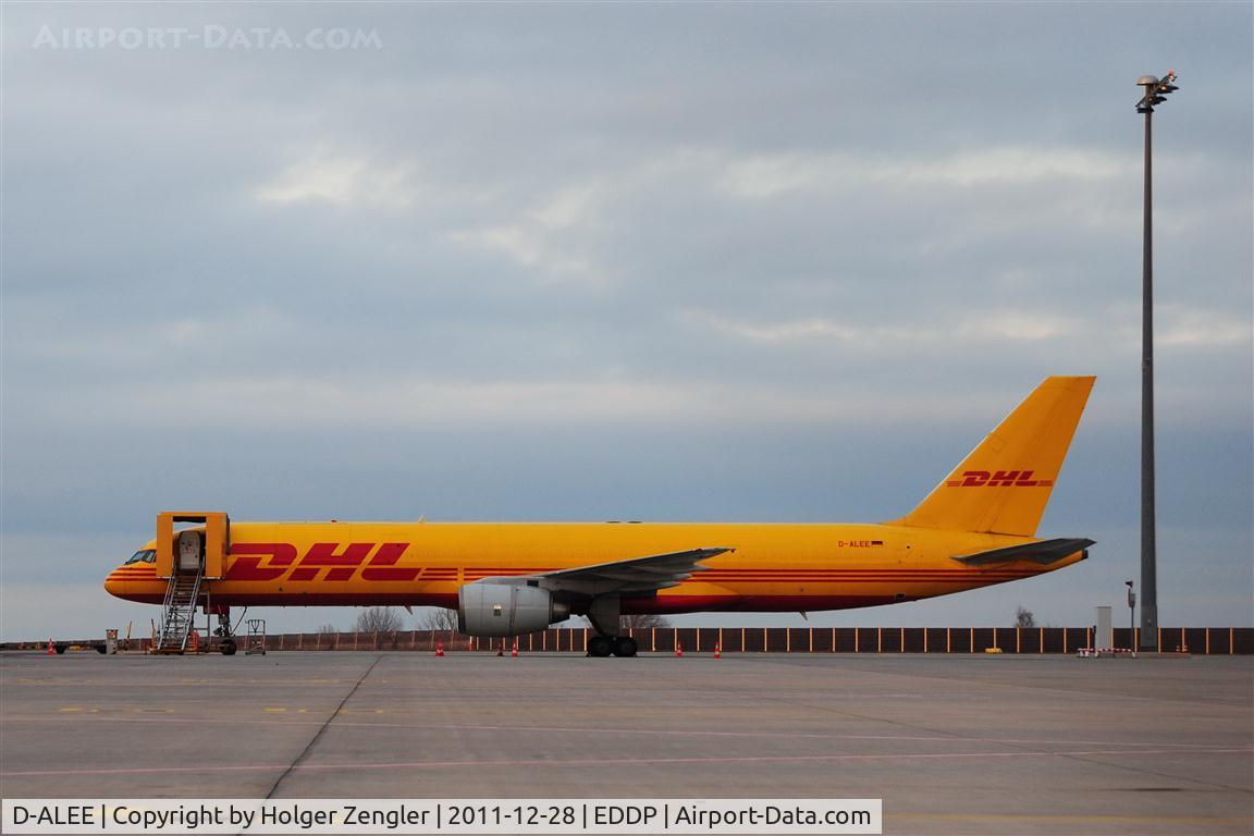 D-ALEE, 1984 Boeing 757-236/SF C/N 22183, Todays last (or first?) on DHL Air Hub apron.......