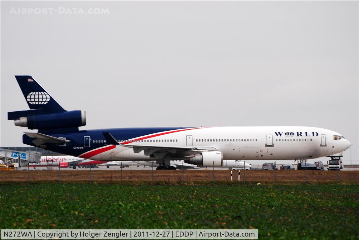 N272WA, 1992 McDonnell Douglas MD-11 C/N 48437, Waiting for a new task after x-mas.....