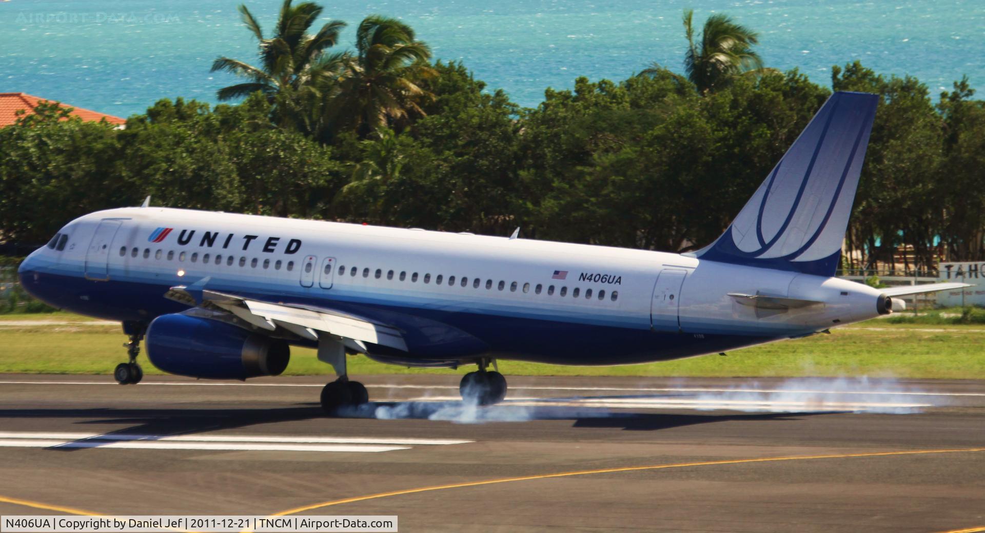 N406UA, 1994 Airbus A320-232 C/N 454, N406UA