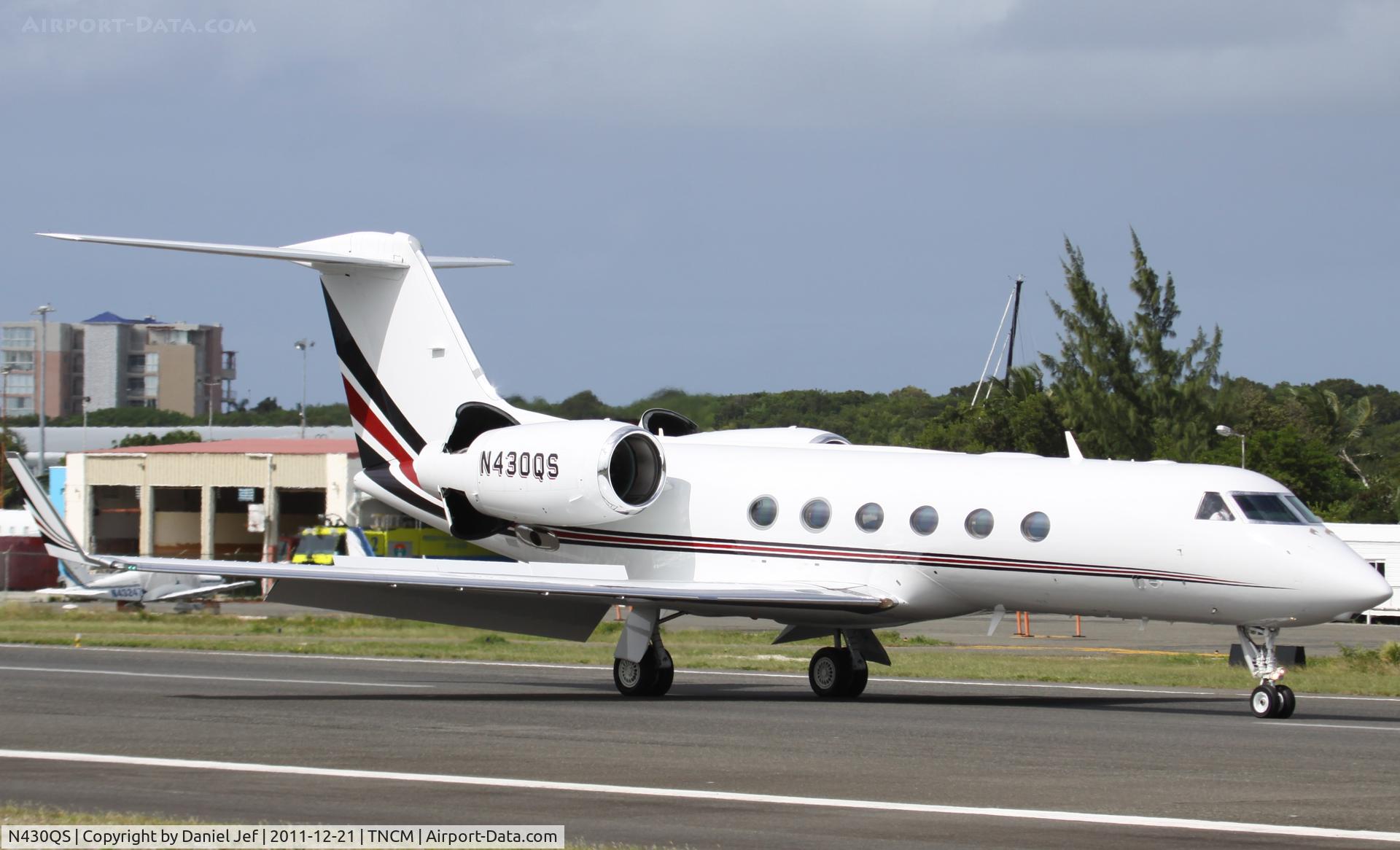 N430QS, 2005 Gulfstream Aerospace GIV-X (G450) C/N 4021, N430QS