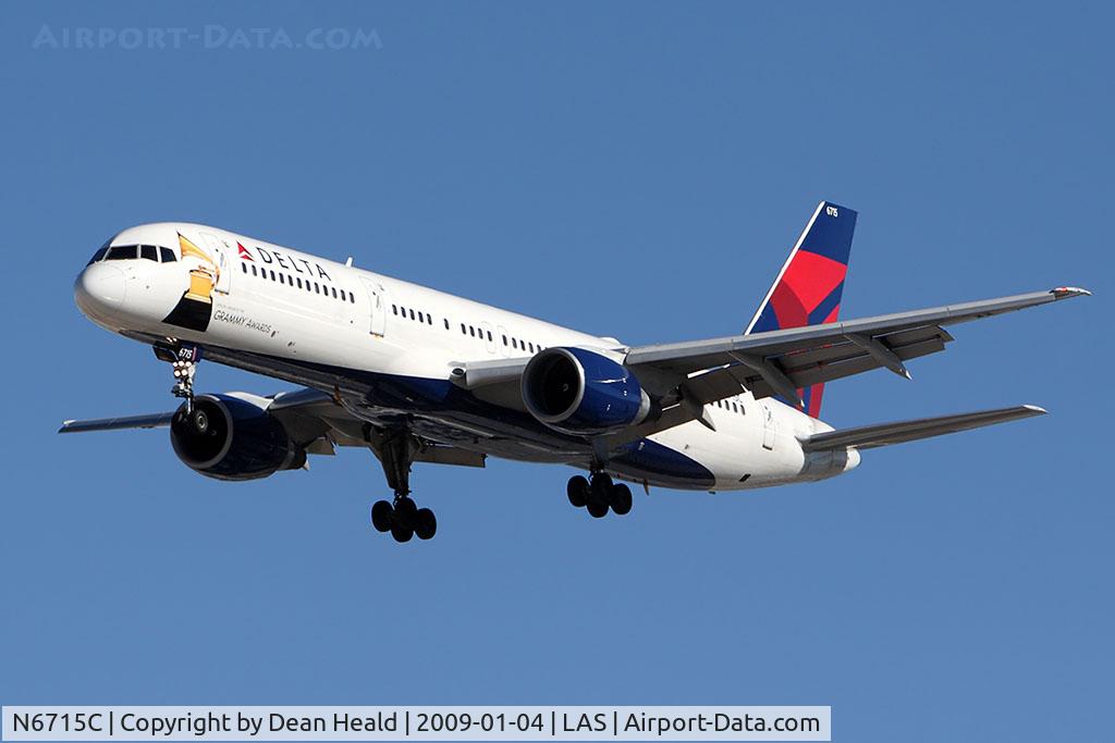 N6715C, 2001 Boeing 757-232 C/N 30486, Delta Airlines N6715C (FLT DAL1083) with the 