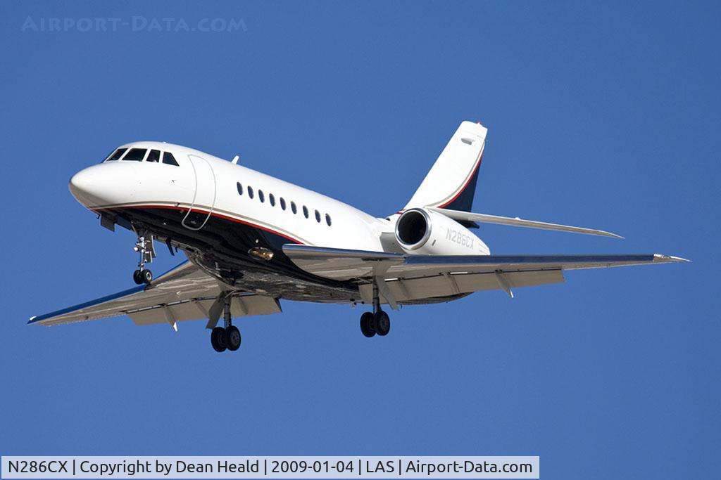 N286CX, 1999 Dassault Falcon 2000 C/N 102, 1999 Dassault Falcon 2000 N268CX on short final to RWY 25R.