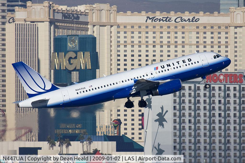 N447UA, 1998 Airbus A320-232 C/N 836, United Airlines N447UA (FLT UAL1483) climbing out from RWY 1R en route to Los Angeles Int'l (KLAX).