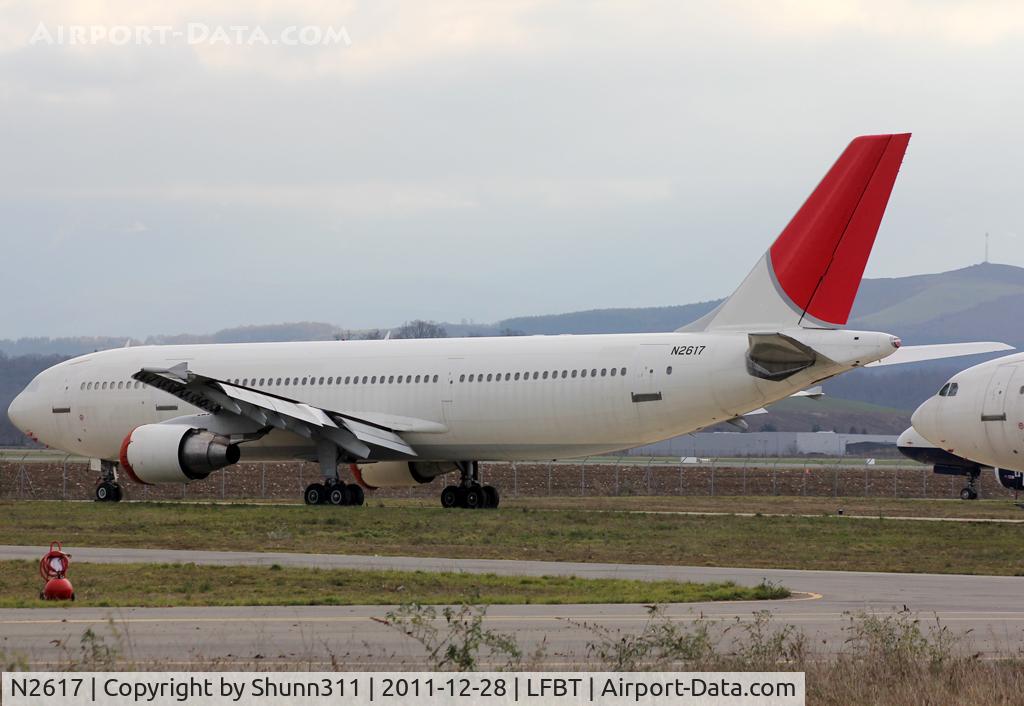 N2617, Airbus A300B4-622R C/N 617, Still stored...