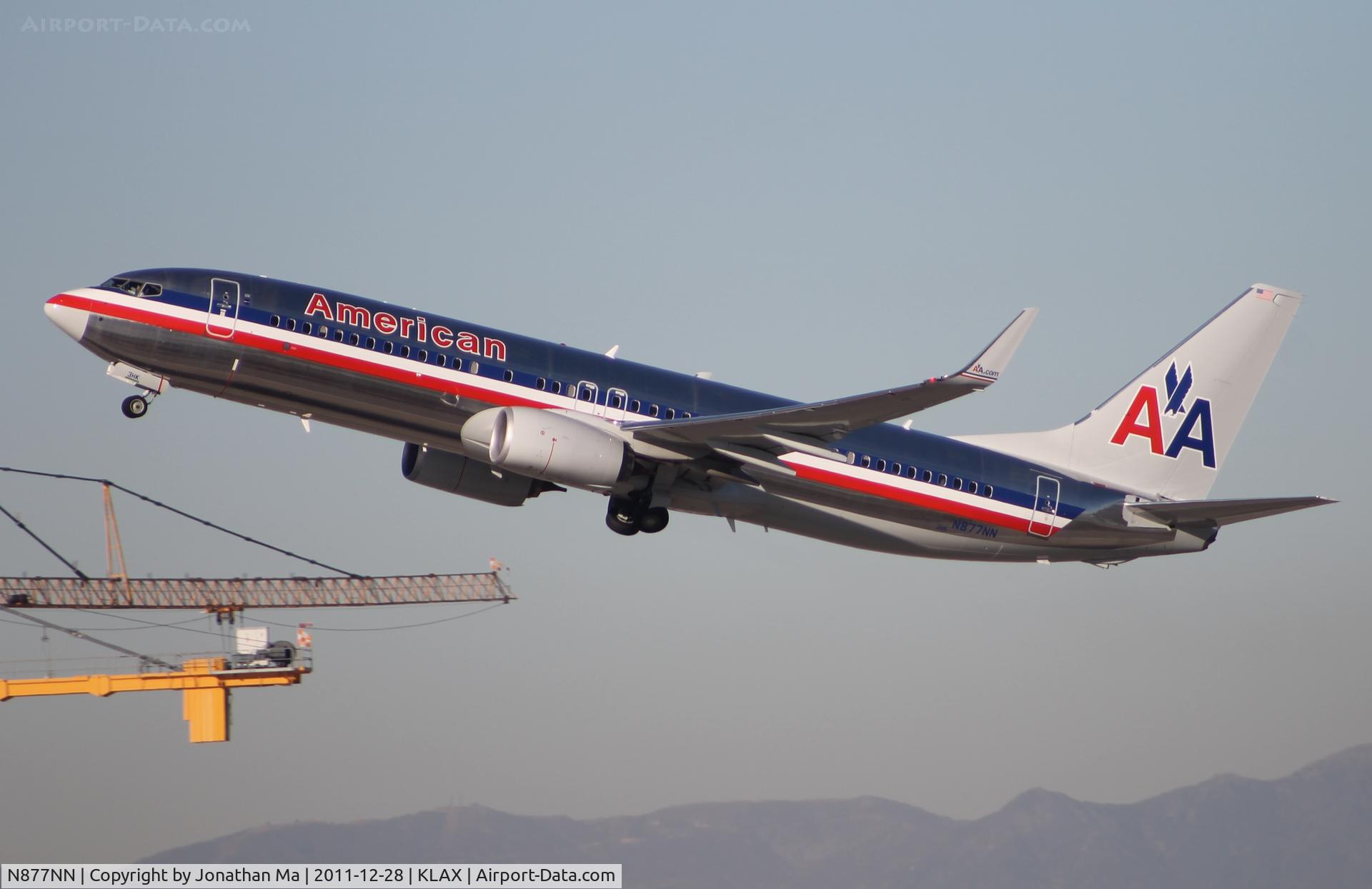 N877NN, 2011 Boeing 737-823 C/N 31131, A shiny AA 738 takes off from LAX