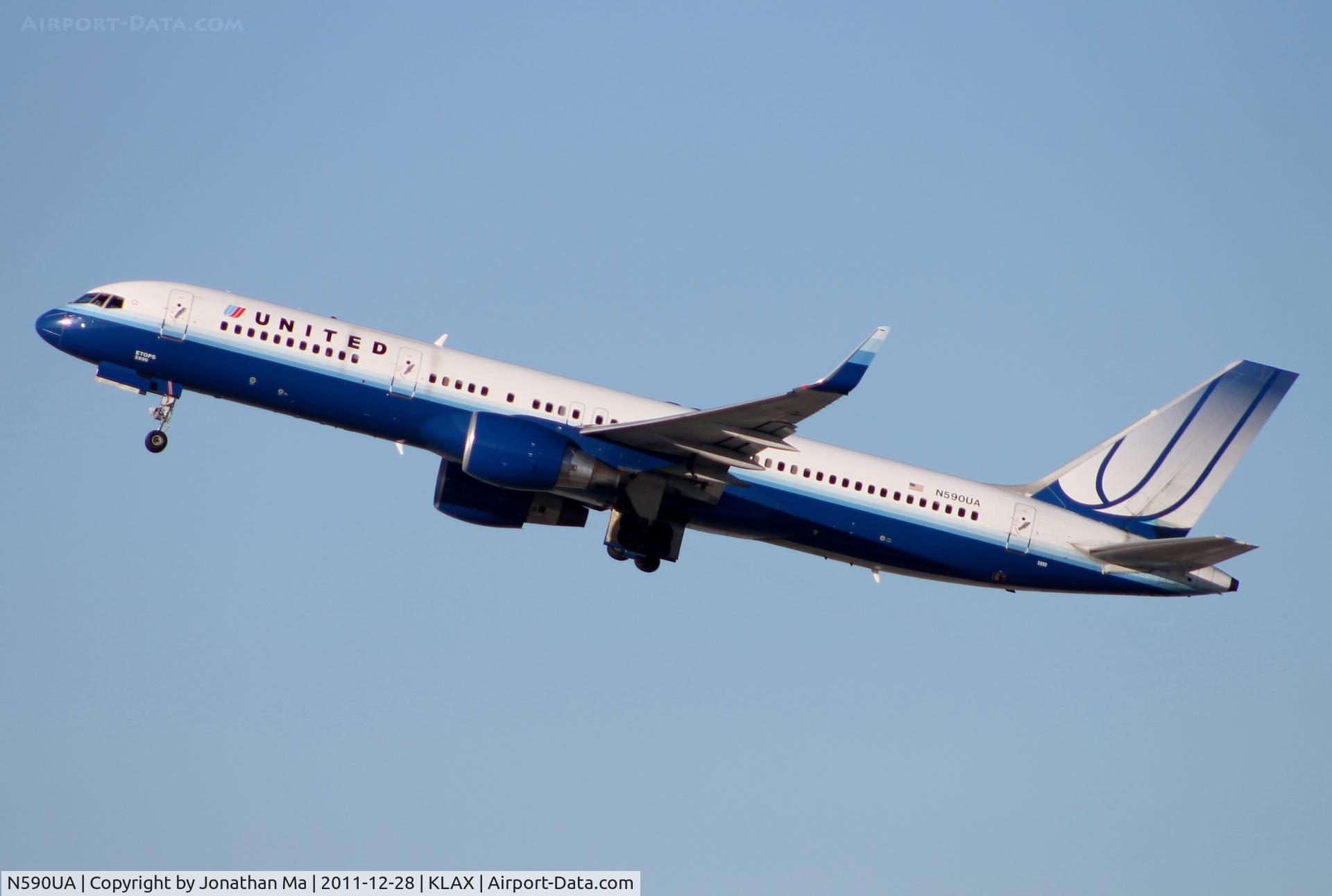 N590UA, 1997 Boeing 757-222 C/N 28708, N590UA, sister ship of Flight 93's N591UA