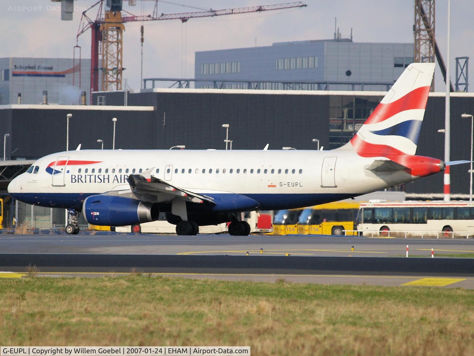 G-EUPL, 2000 Airbus A319-131 C/N 1239, Taxi to the runway on Schiphol Airport