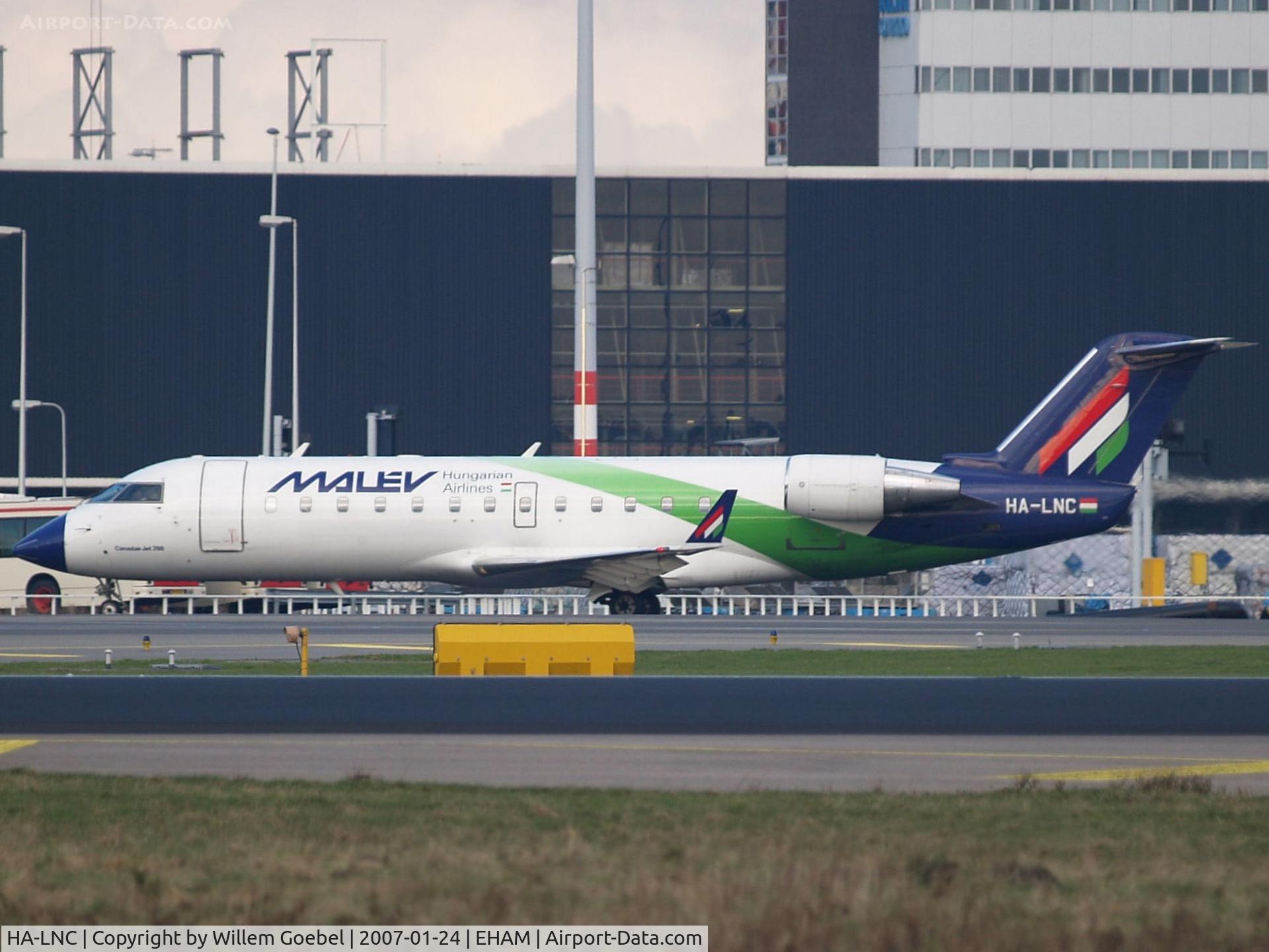 HA-LNC, 2003 Bombardier CRJ-200ER (CL-600-2B19) C/N 7784, Taxi to the runway on Schiphol Airport