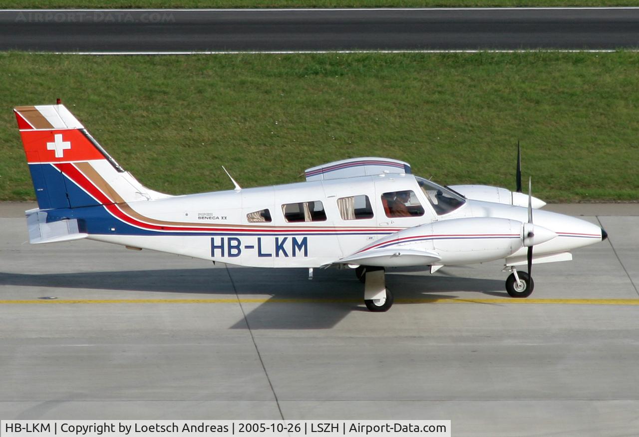 HB-LKM, 1979 Piper PA-34-200T C/N 34-7970106, twin engine piper