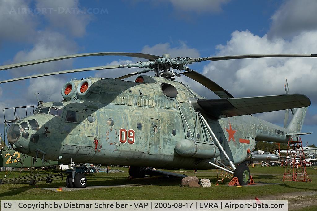 09, Mil Mi-6 Hook C/N 10680704W, Russia Air Force Mil Mi6