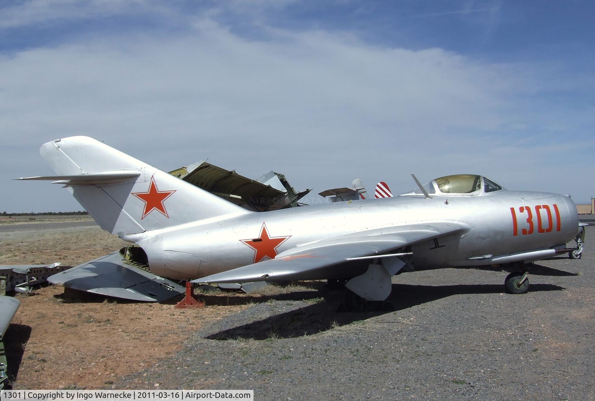 1301, Mikoyan-Gurevich MiG-15 C/N 5058, Mikoyan i Gurevich MiG-15 FAGOT at the Planes of Fame Air Museum, Valle AZ