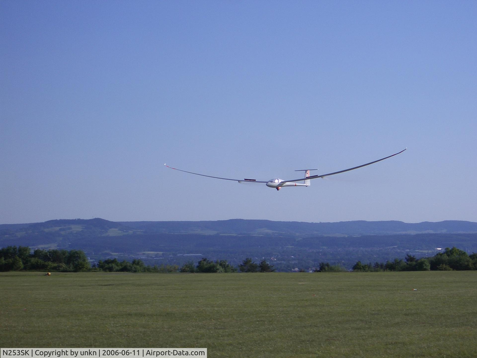 N253SK, 1982 Schempp-Hirth NIMBUS 3 C/N 22, Nimbus 3 26m