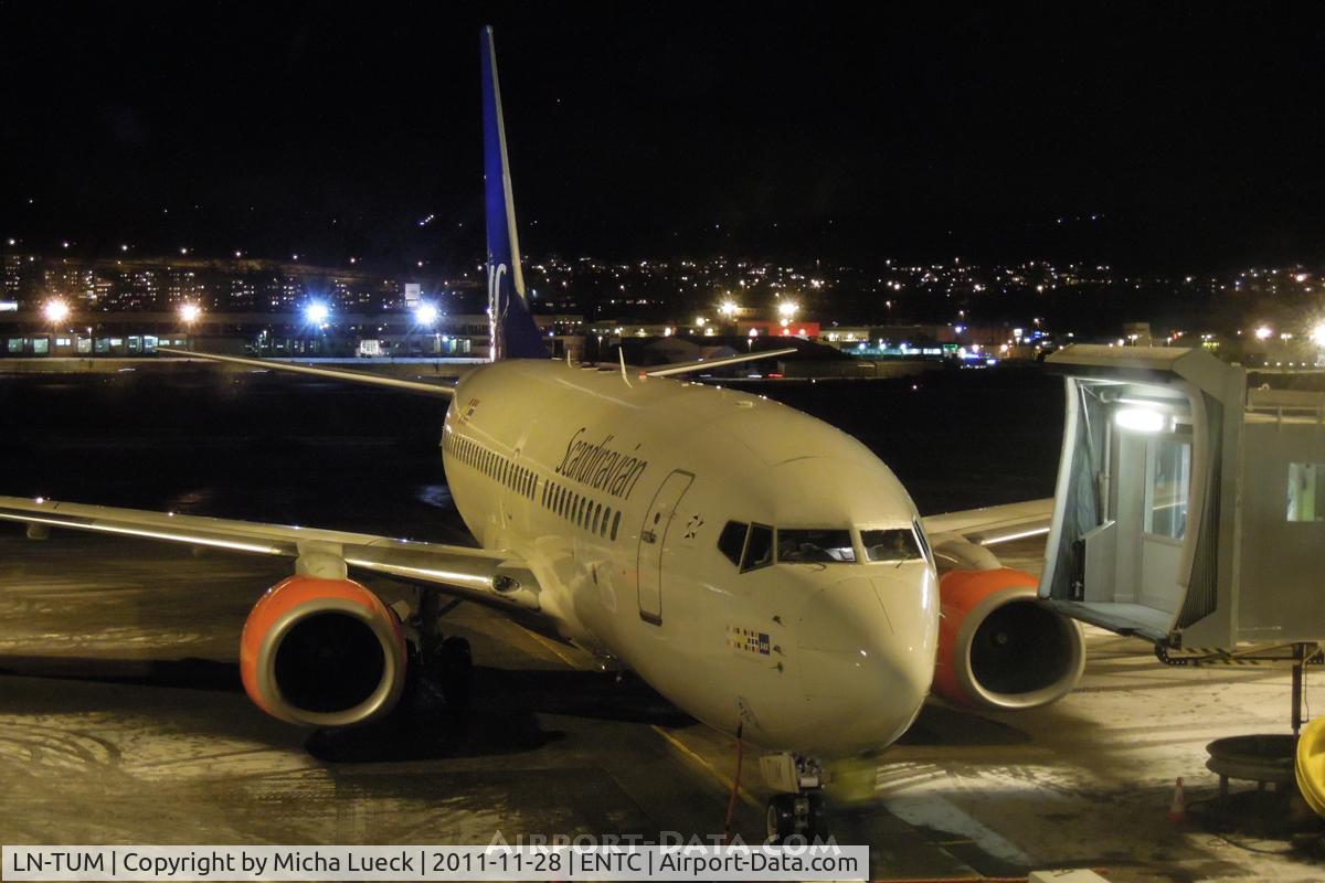 LN-TUM, 2002 Boeing 737-705 C/N 29098, Getting ready for the flight to Oslo
